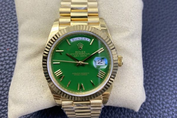 Replica Rolex Day-Date 40mm 228239 EW New Dial Version 904 RG Green Roman Markers Dial on RG President Bracelet A2836