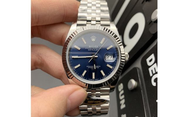 Replica Rolex DateJust 41 126334 Clean 1:1 Best Edition 904L Steel Blue Stick Dial on Jubilee Bracelet VR3235