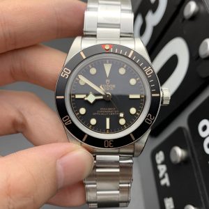 Replica Tudor Black Bay Fifty Eight 39mm SS ZF 1:1 Best Edition Black Dial on SS Bracelet A2824