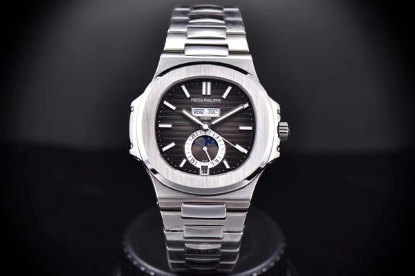 Replica Patek Philippe Nautilus SS 5726/1A-014 PP Best Edition Gray Textured Dial Working Annual Calendaron on SS Bracelet A324