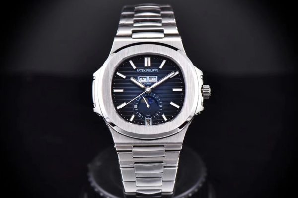 Replica Patek Philippe Nautilus SS 5726/1A-014 PP Best Edition Blue Textured Dial Working Annual Calendaron on SS Bracelet A324