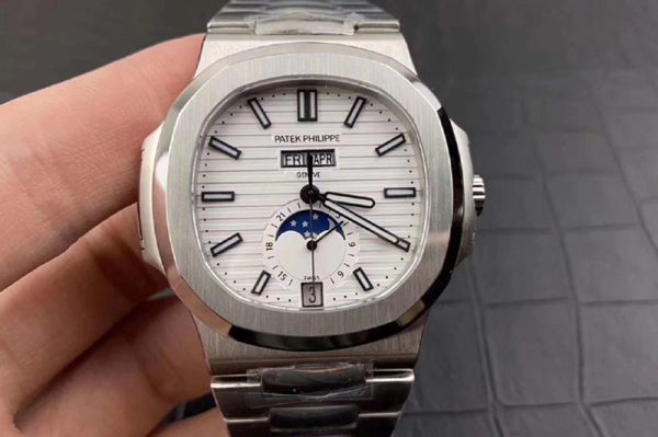 Replica Patek Philippe Nautilus 5726 Complicated SS PF Best Edition White Textured Dial on SS Bracelet A324